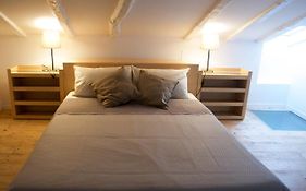 Via De' Falegnami 6 Apartment By Wonderful Italy